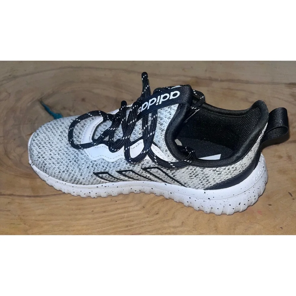 Adidas Kaptir Flow 2.0 K Kids Running Shoes White Black JR8091 Size 13K NIB